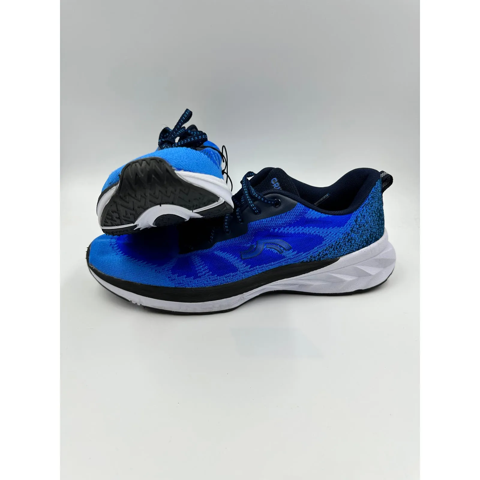 Men's Size 12, Blue Running Sneaker w/ Black Accents & a Black and White Sole