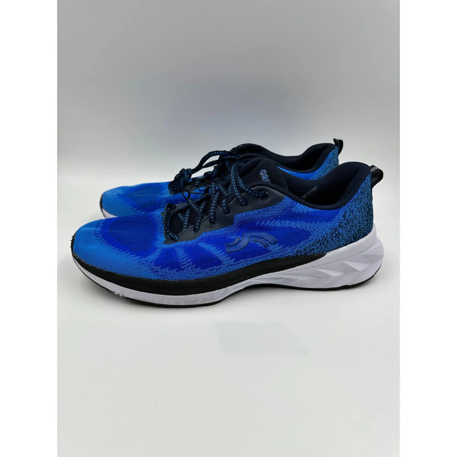 Men's Size 12, Blue Running Sneaker w/ Black Accents & a Black and White Sole