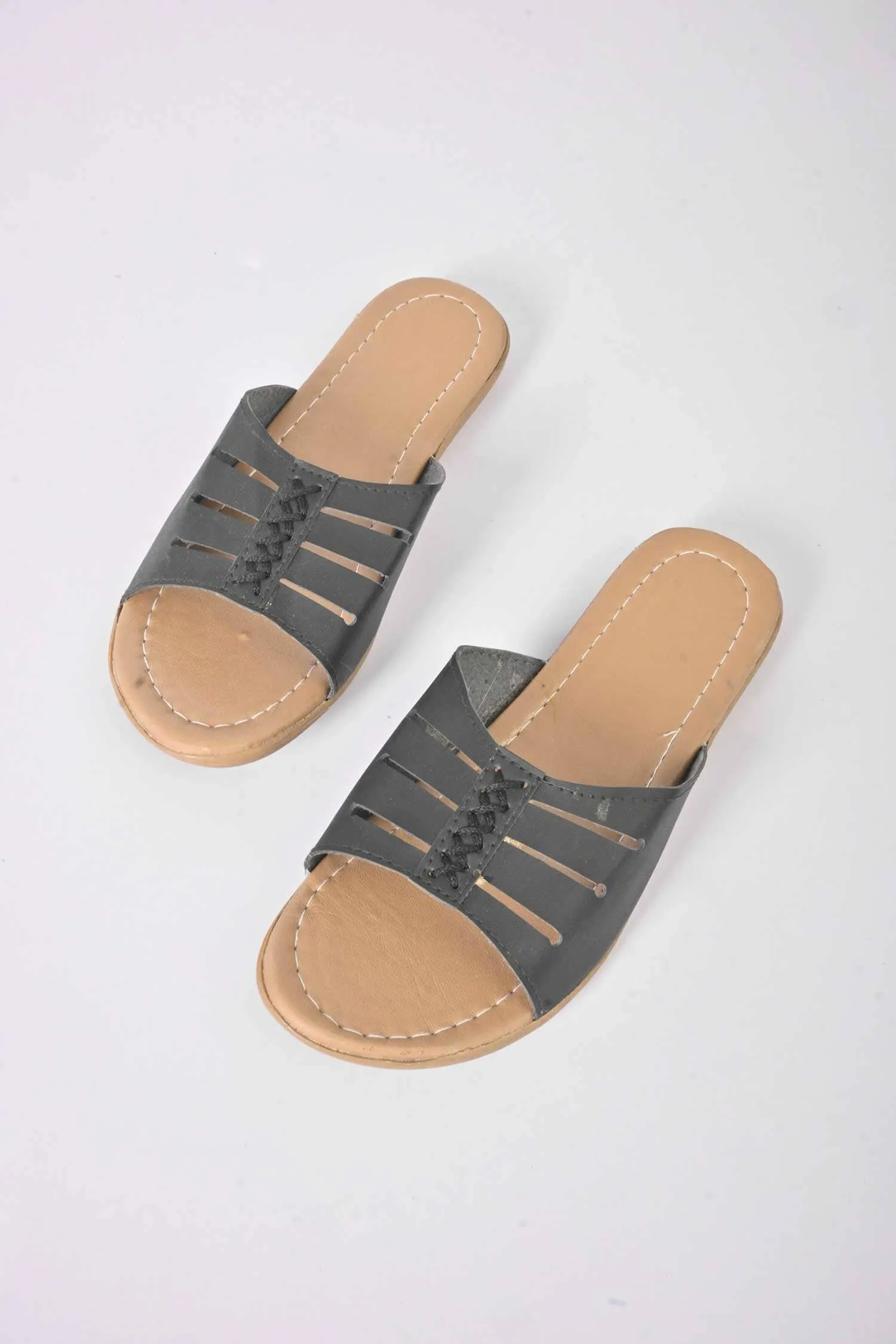 Women's Mount Craven Design Soft Chappal